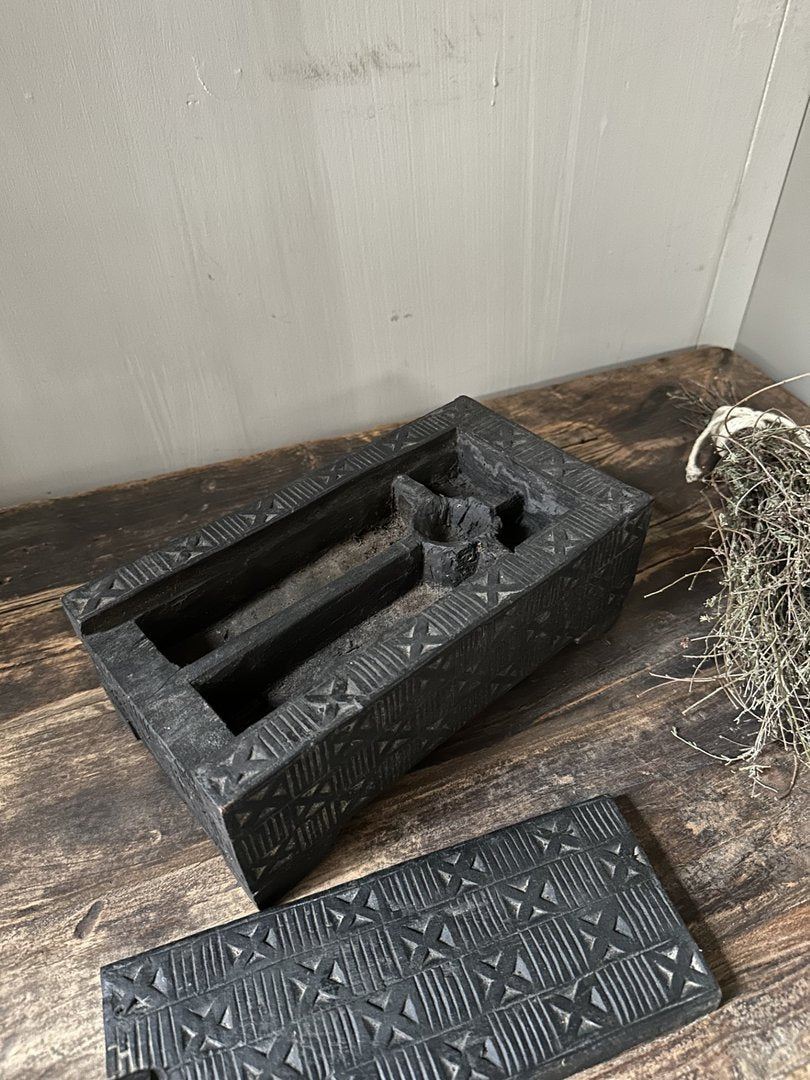 Kistje met deksel zwart