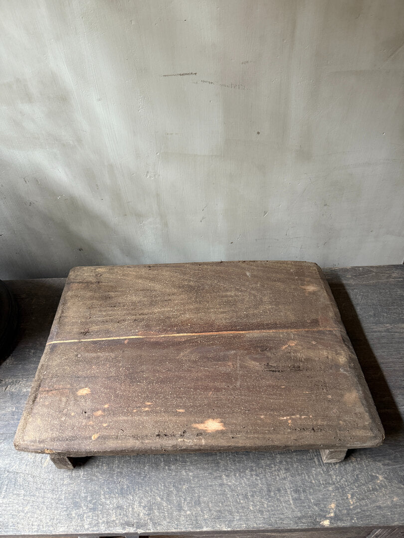 Oude houten bajot tafel / plank - My Sober Home