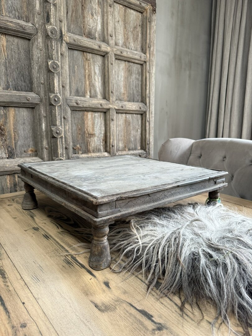 Bajot tafel - My Sober Home