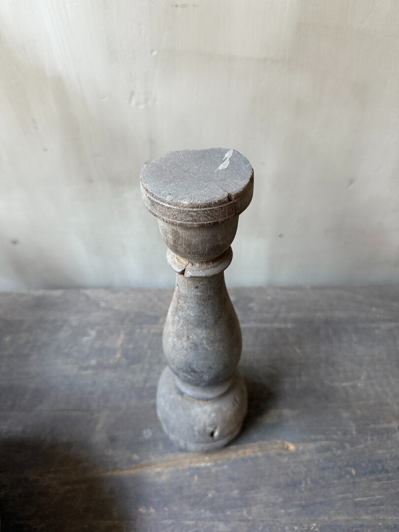 Houten kandelaar/baluster