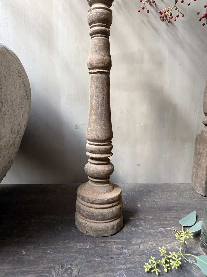 Houten kandelaar/baluster