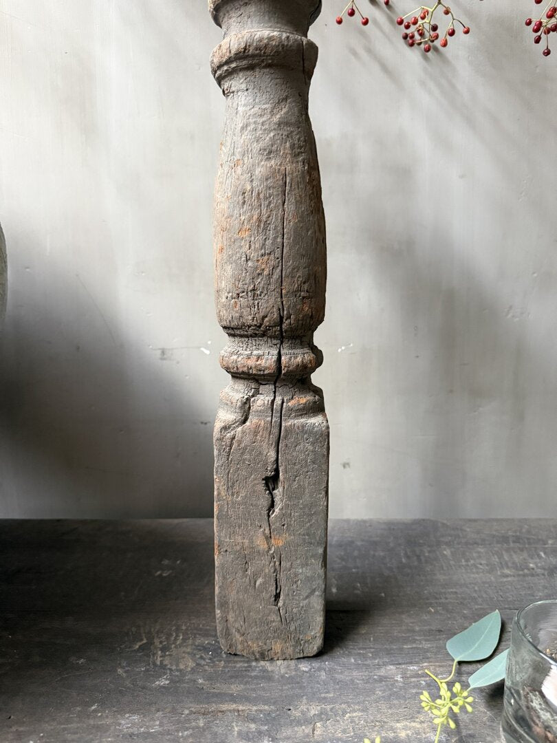 Houten kandelaar/baluster - My Sober Home