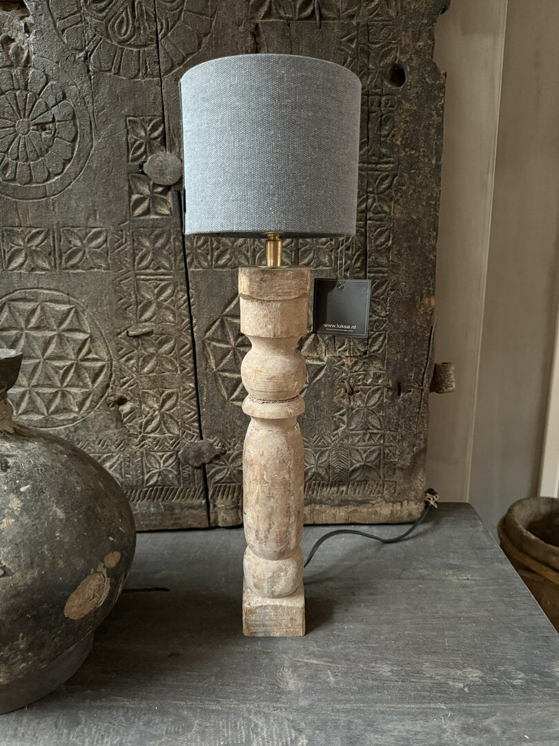 Baluster lamp