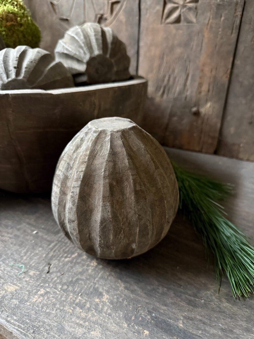 Decoratieve houten bal - My Sober Home