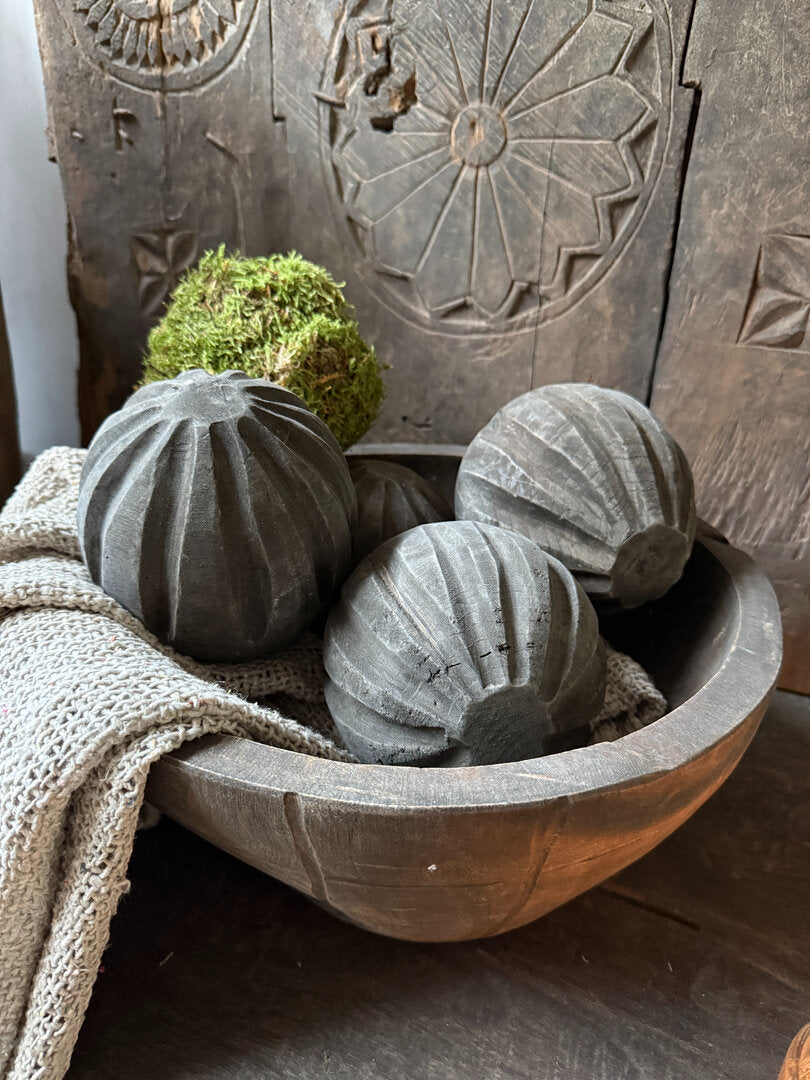 Decoratieve houten bal - My Sober Home