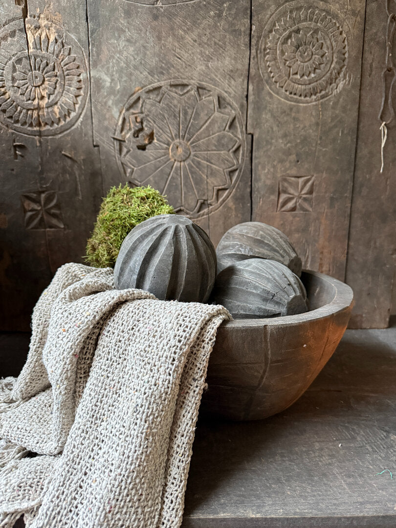 Decoratieve houten bal - My Sober Home