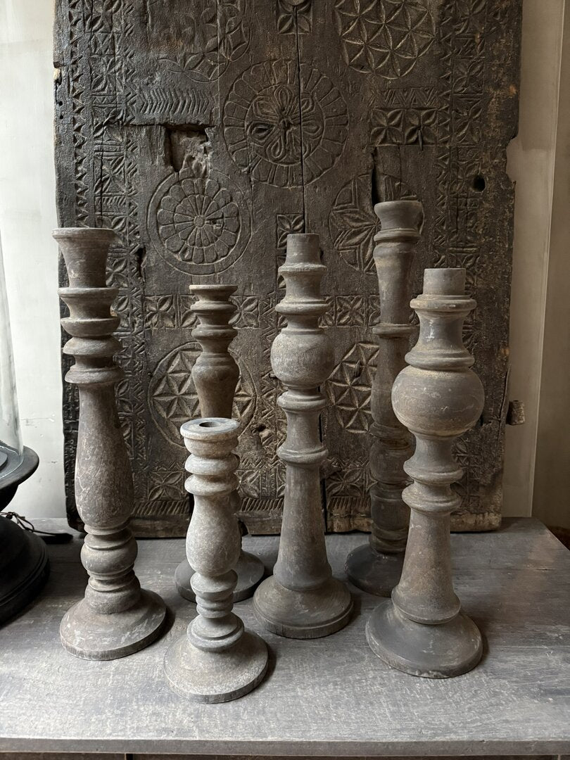 Kandelaar oud hout 48