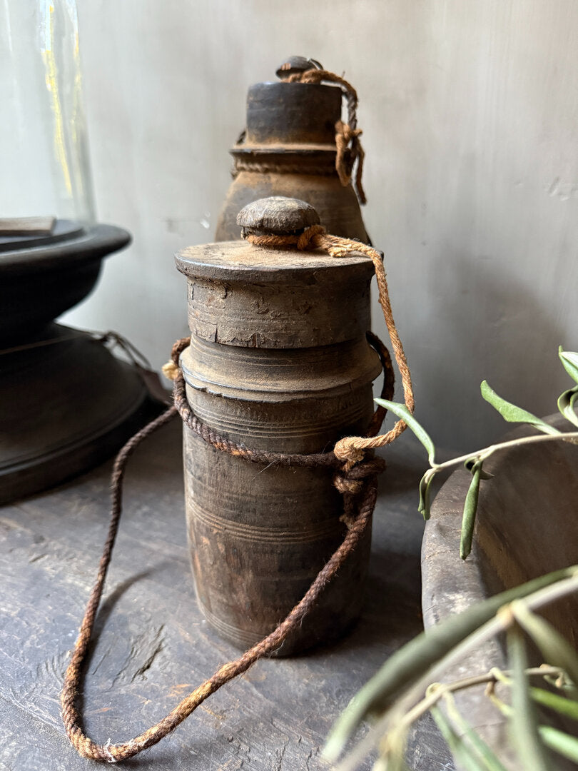 Houten kruikje met deksel