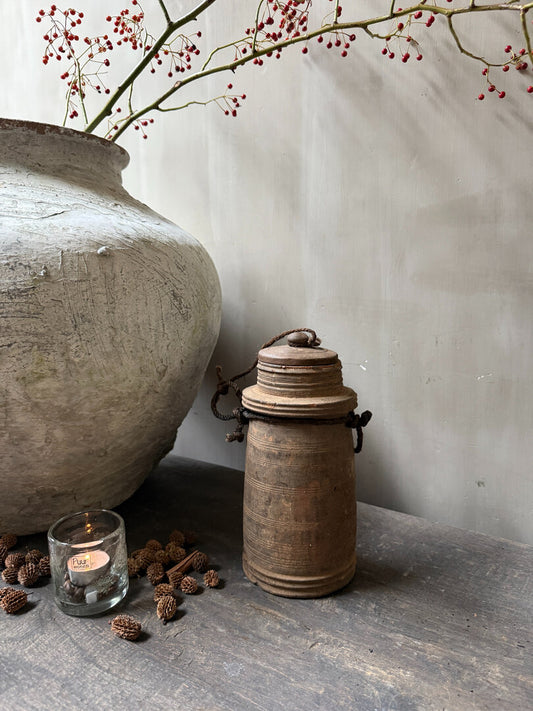 Houten kruikje met deksel