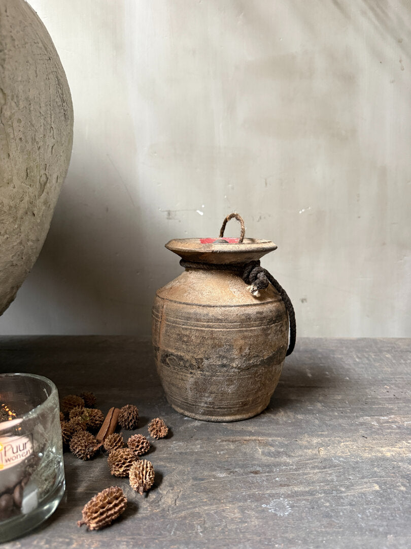 Houten kruikje met deksel