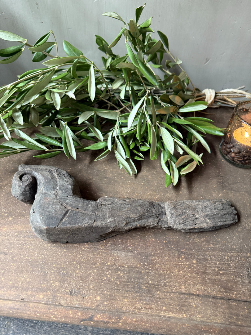 Houten paardje ornament 2