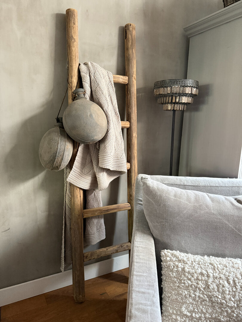 Interieur decoratie set ladder met Sural pot aan touw - My Sober Home