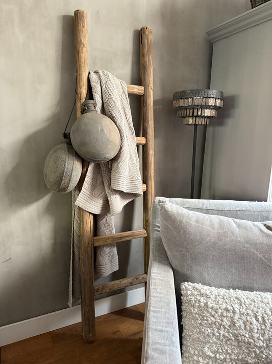 Interieur decoratie set ladder met Sural pot aan touw - My Sober Home