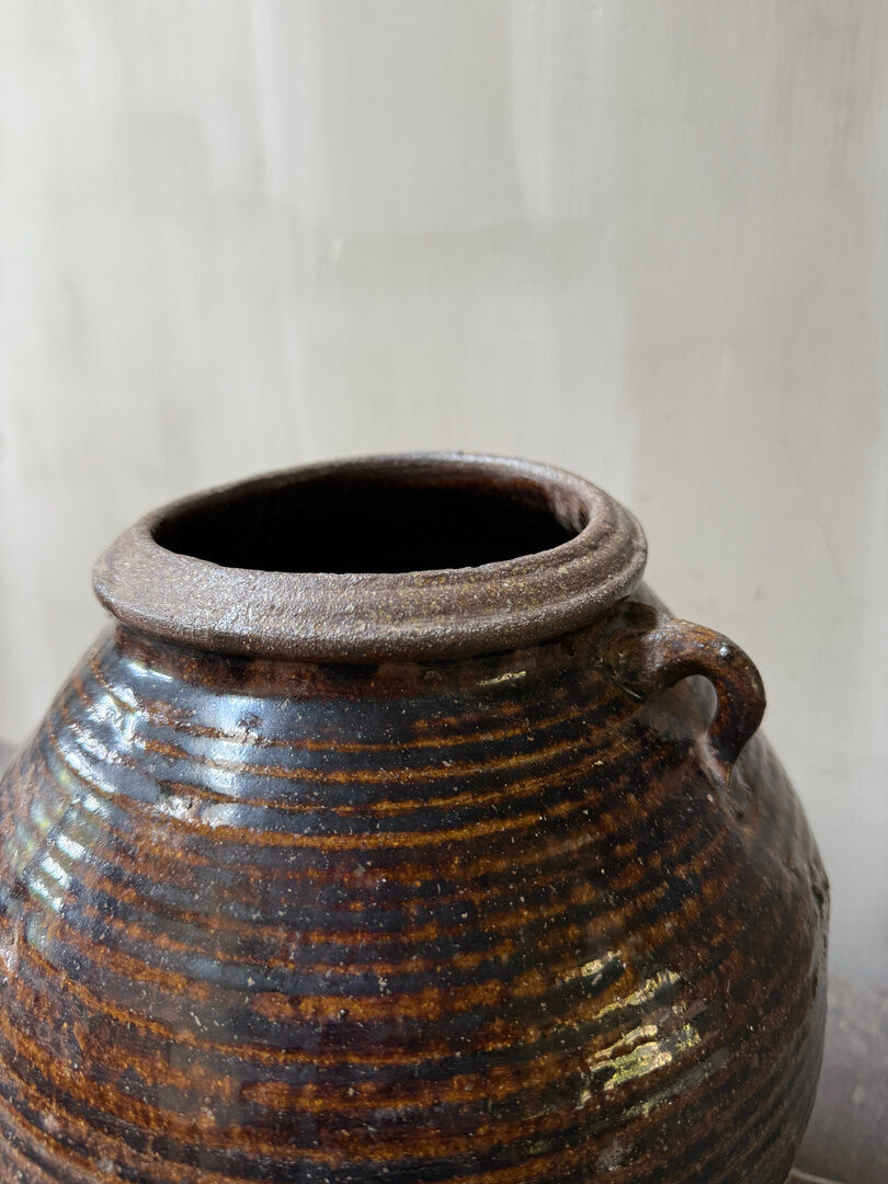 Antieke olijfpot - My Sober Home