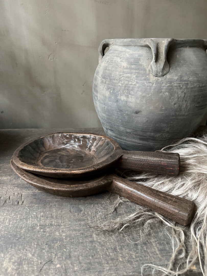 Houten Japati plank ovaal met handvat - My Sober Home