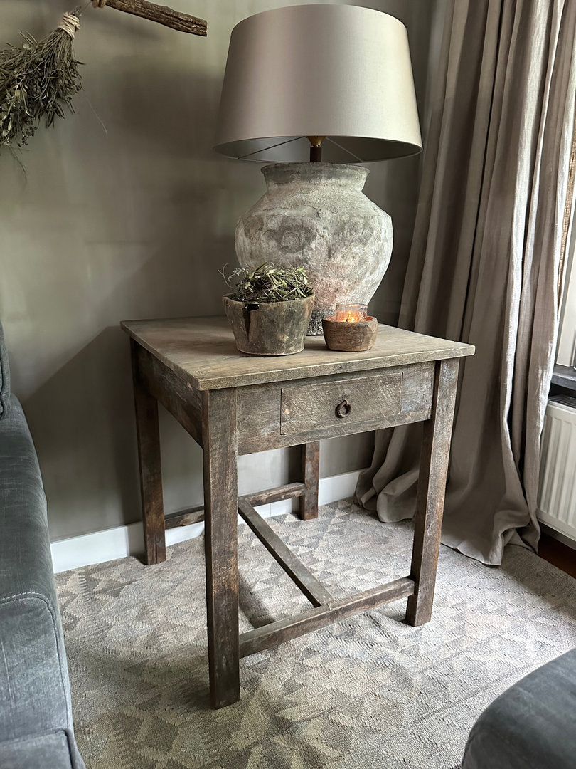 Bijzettafel met lade