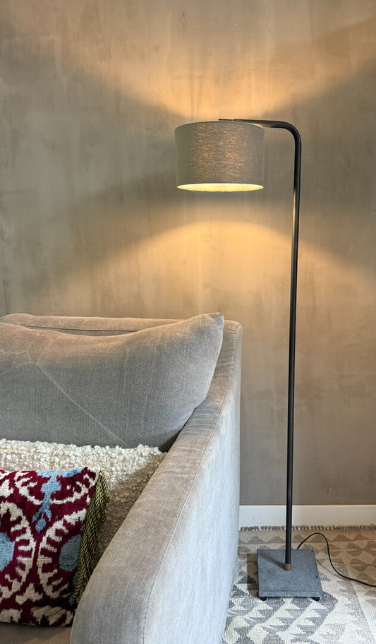 Leeslamp stenen voet 150