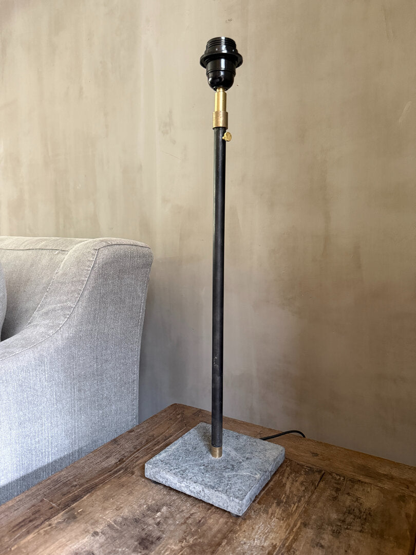 Tafellamp stenen voetje