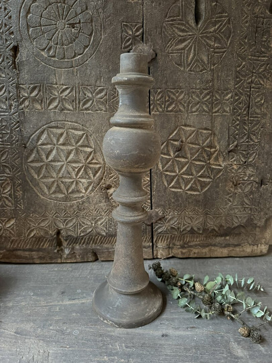 Kandelaar oud hout 43