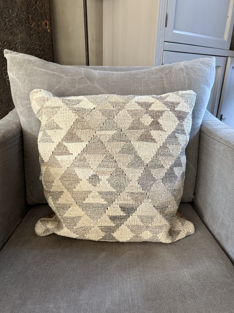 Kelim kussen grijs/bruin - My Sober Home