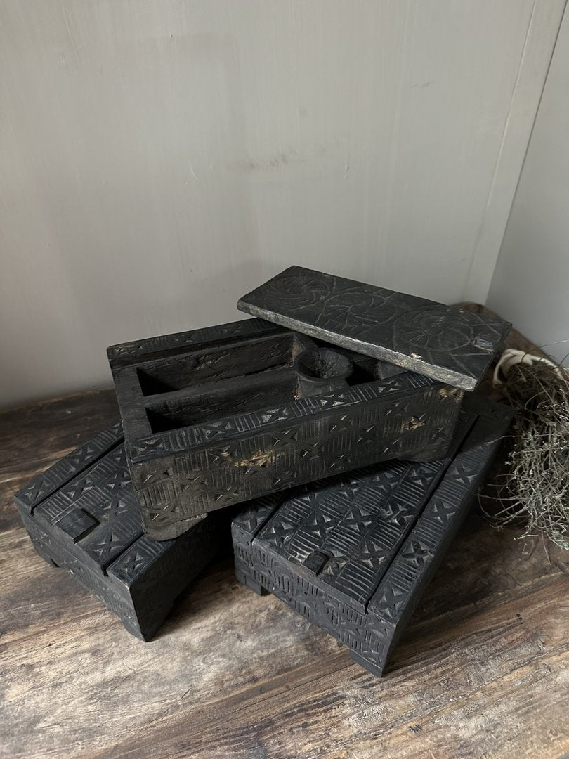 Kistje met deksel zwart - My Sober Home