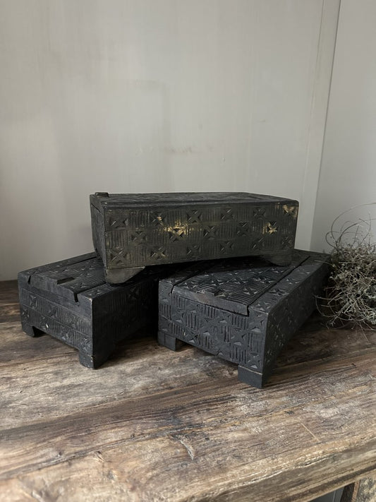 Kistje met deksel zwart