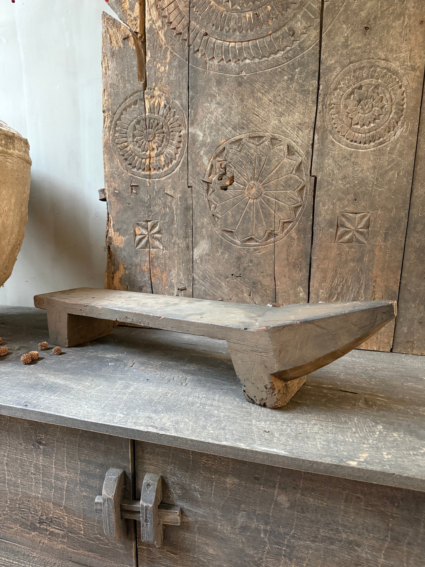 Antieke kokosraspbank - My Sober Home