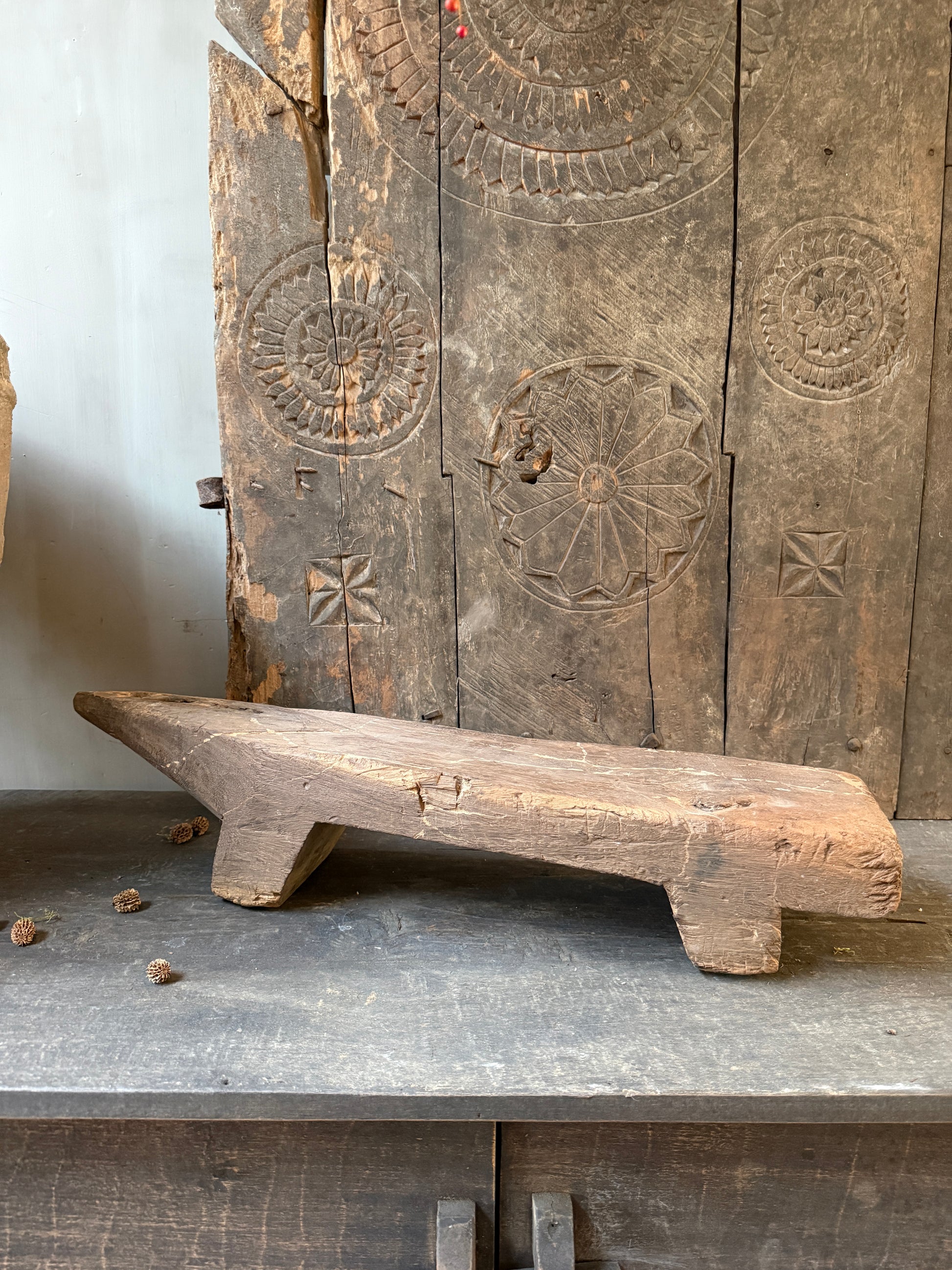 Antieke kokosraspbank (kopie) - My Sober Home