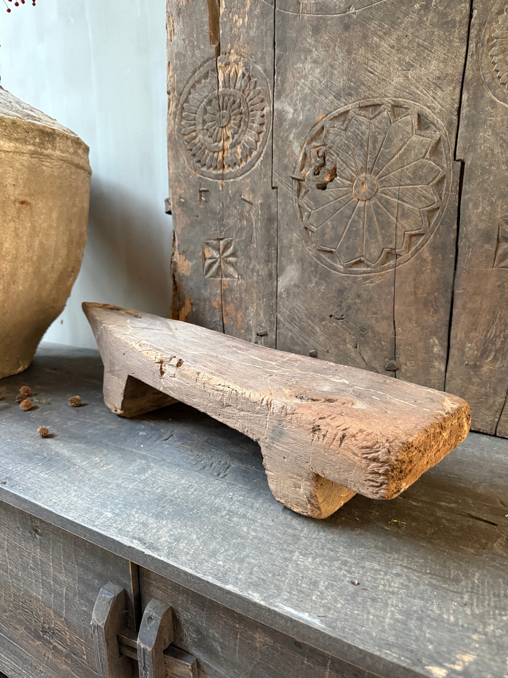 Antieke kokosraspbank (kopie) - My Sober Home