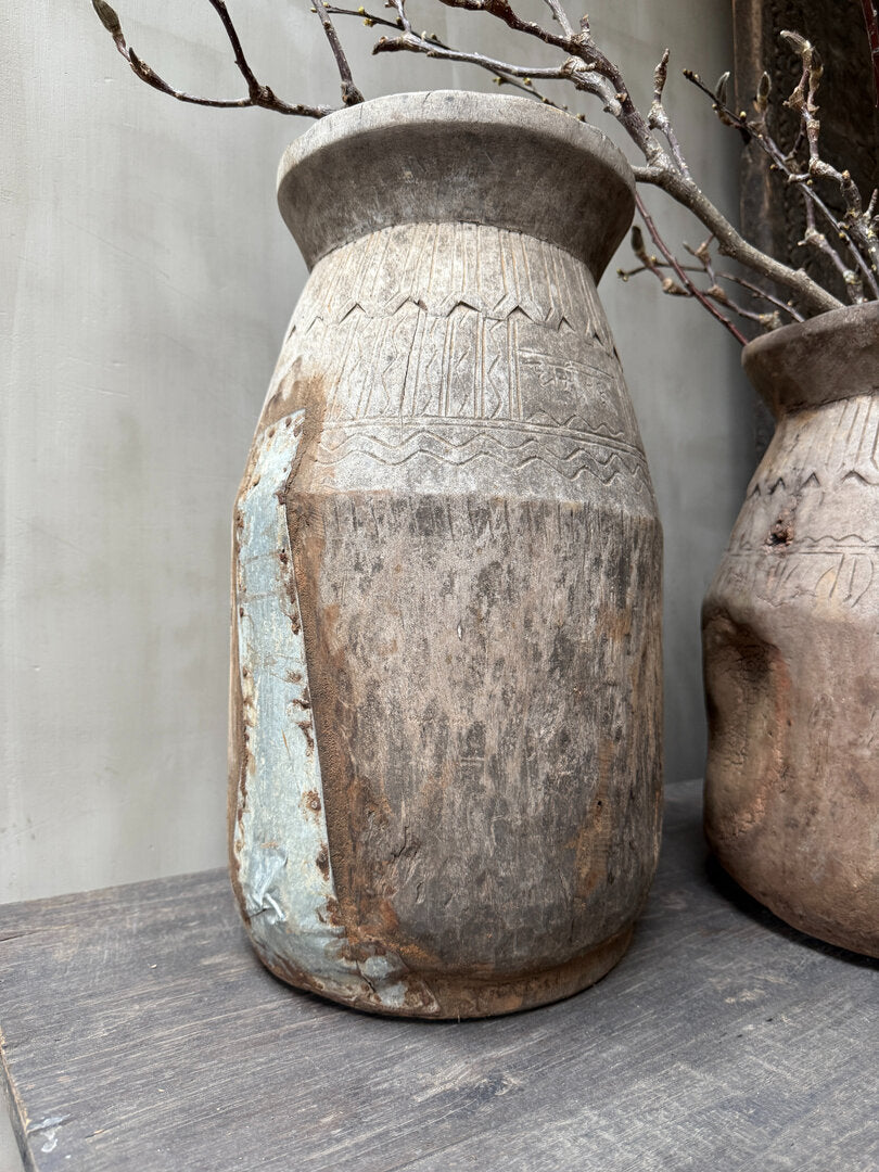 Nepalese kruik XL houtsnijwerk