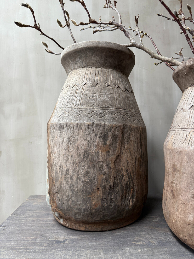 Nepalese kruik XL houtsnijwerk