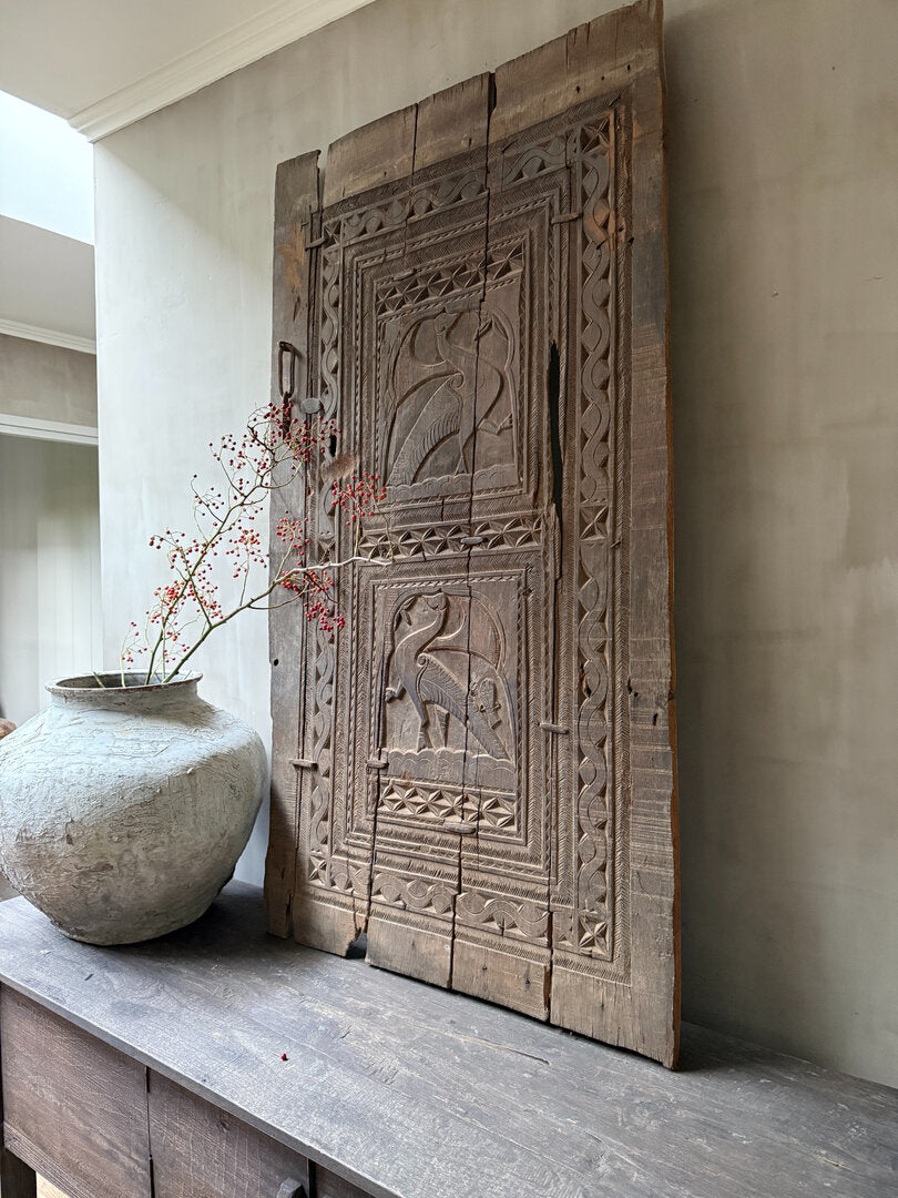 Antiek luik/paneel - My Sober Home