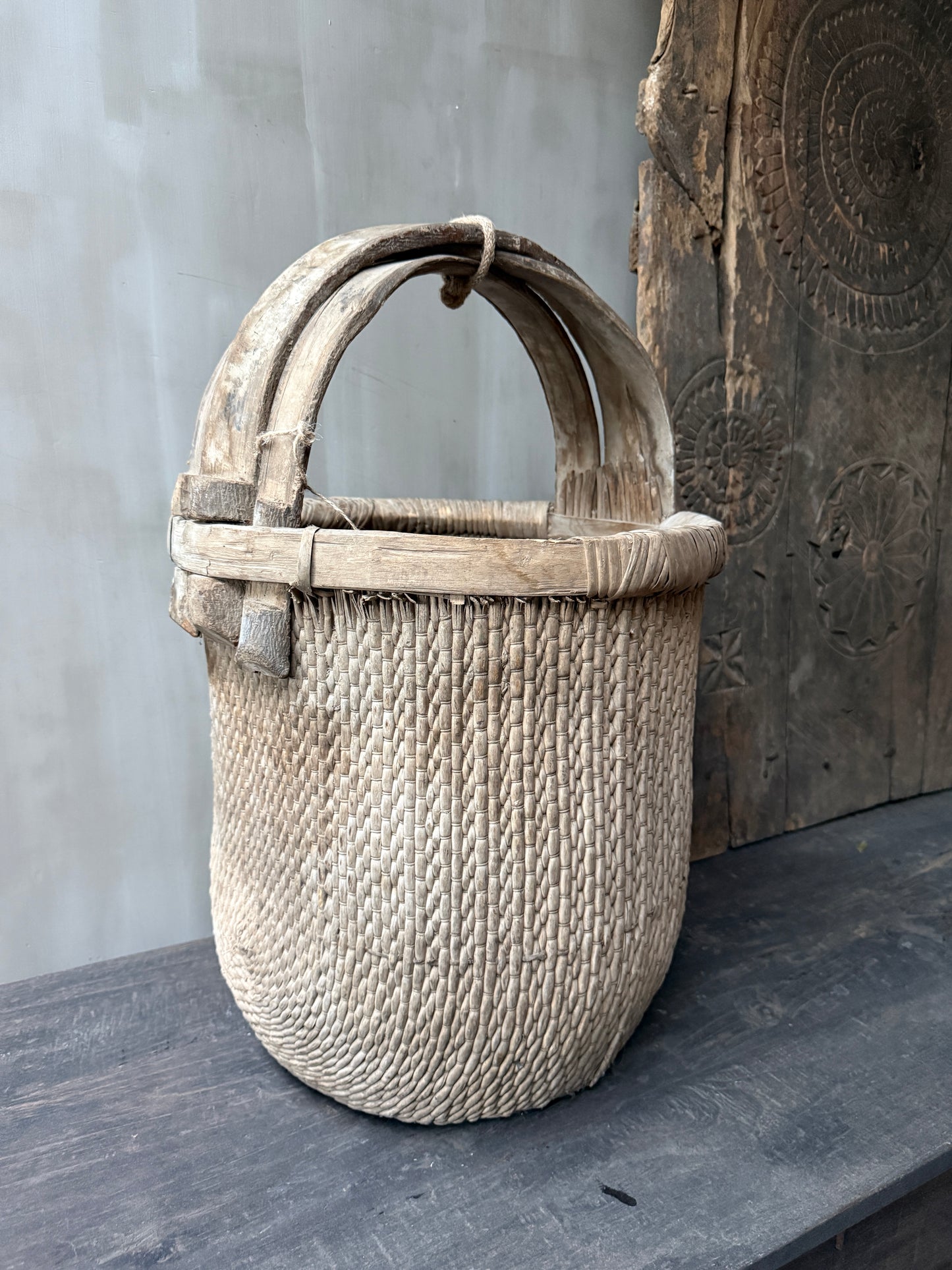 Chinese plukmand met hengsel