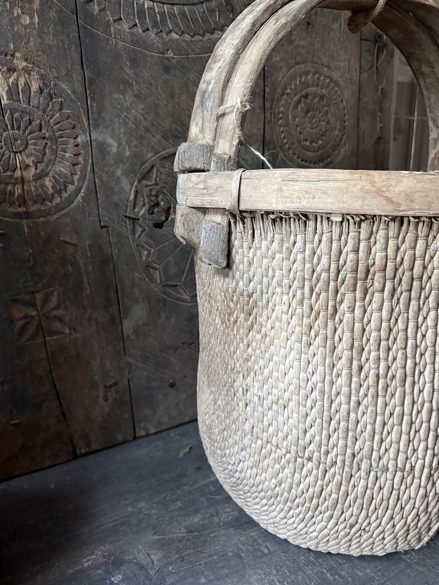 Chinese plukmand met hengsel