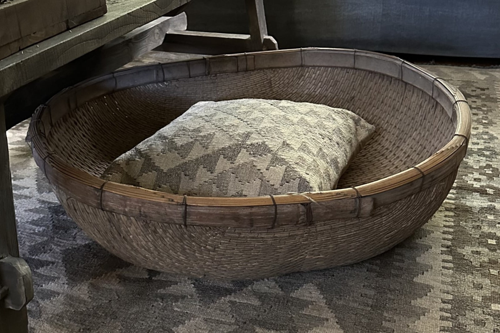 Antieke oosterse rijst mand vierkant - My Sober Home