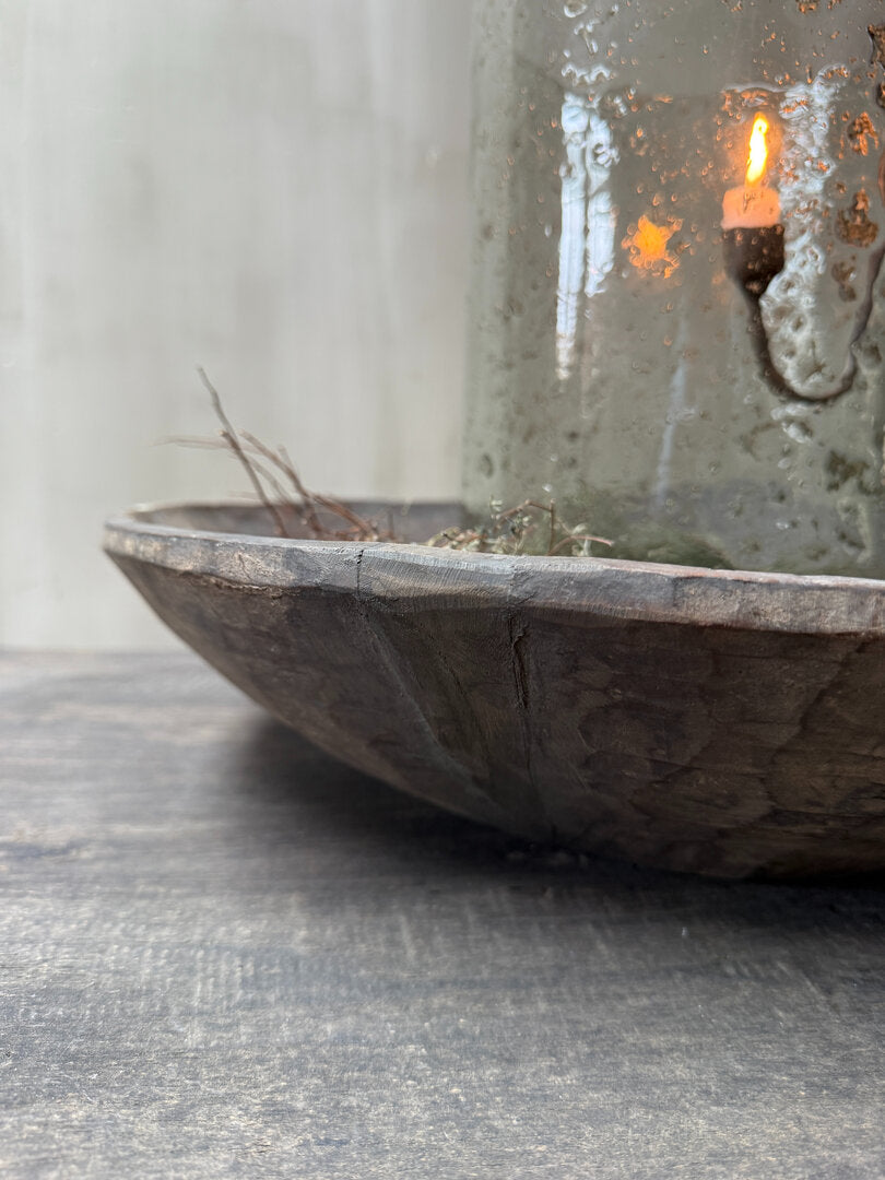 Oude houten stapel schaal 3 - My Sober Home