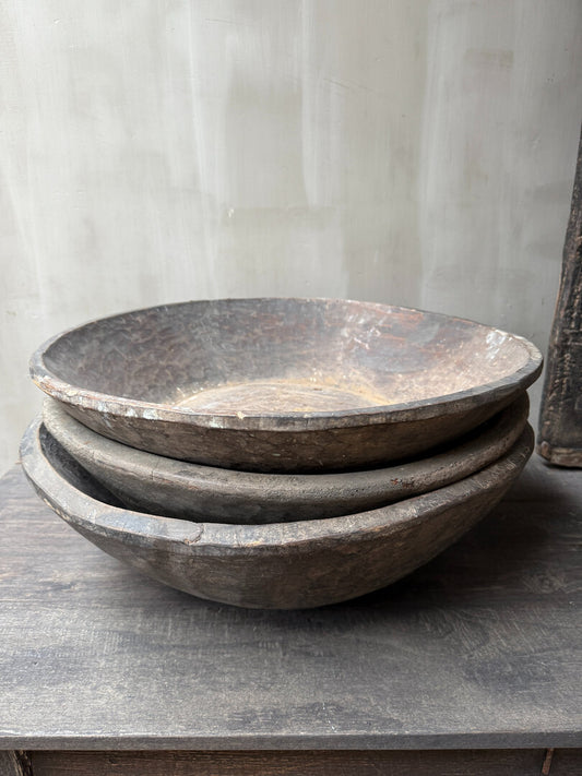 Oude houten stapel schaal 3 - My Sober Home