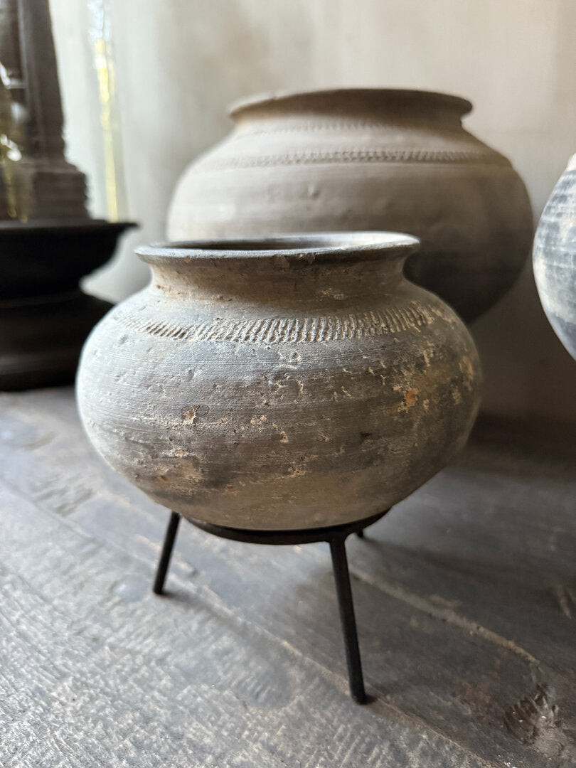 Tuimel / wankel kruikje op statief - My Sober Home