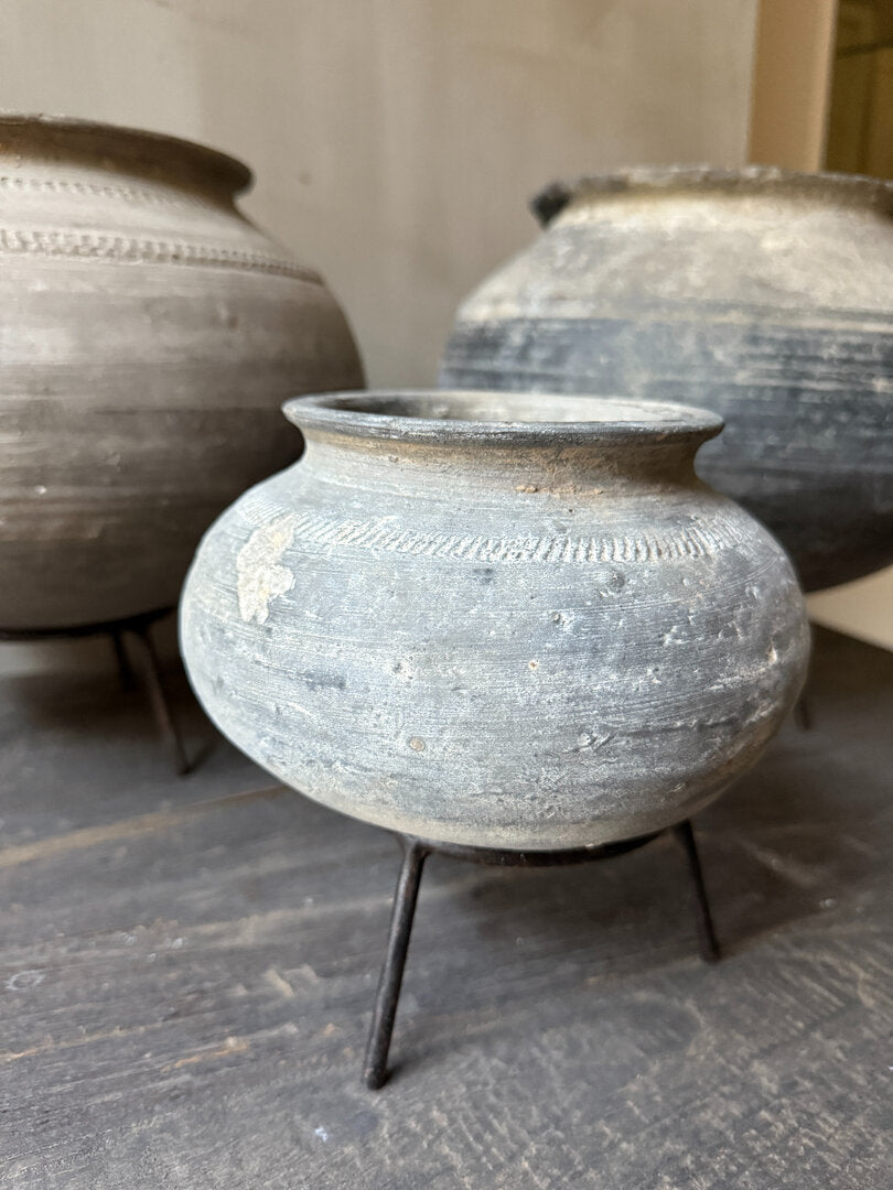 Tuimel / wankel kruikje op statief - My Sober Home