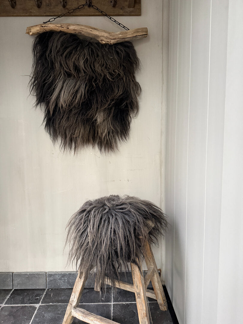 Wandkraag + kruk vacht