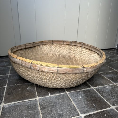 Antieke oosterse rijst mand vierkant - My Sober Home